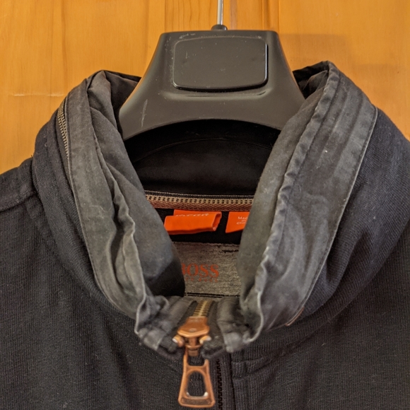 Boss Orange. Size XL - Picture 12 of 12